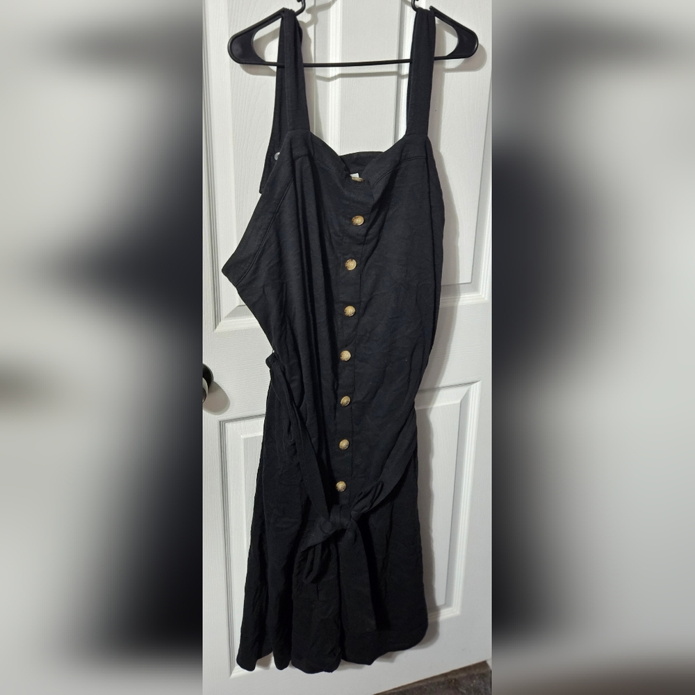 Ava & Viv Black Dress With Immitation tortoise-shell Style Buttons Sz 4x 4-1014